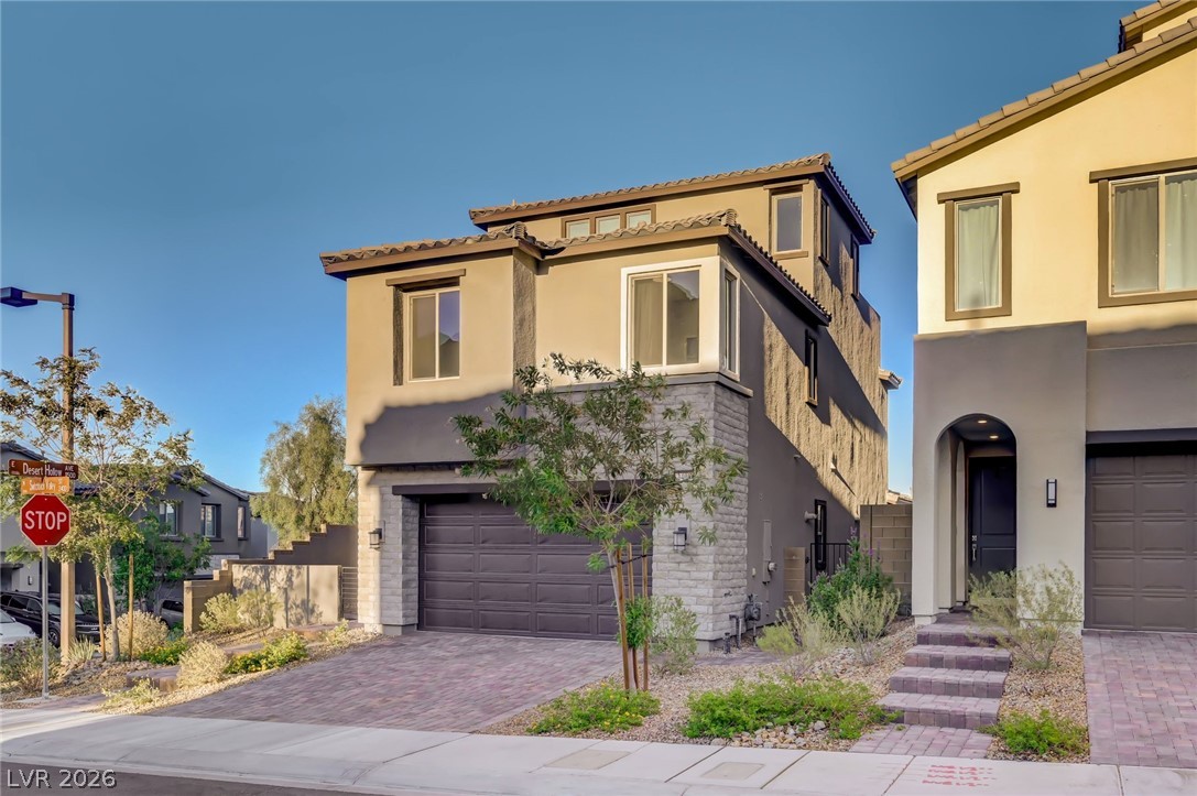 2408 Switchback Valley Street — photo