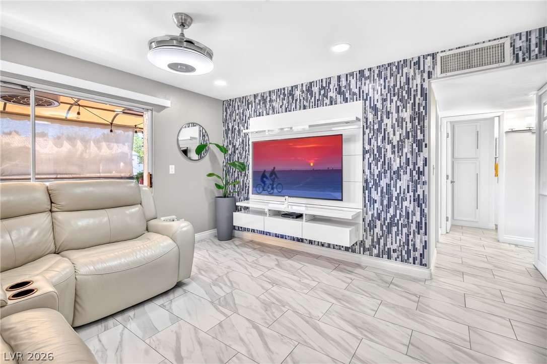 3078 Tarpon Drive 203 — photo