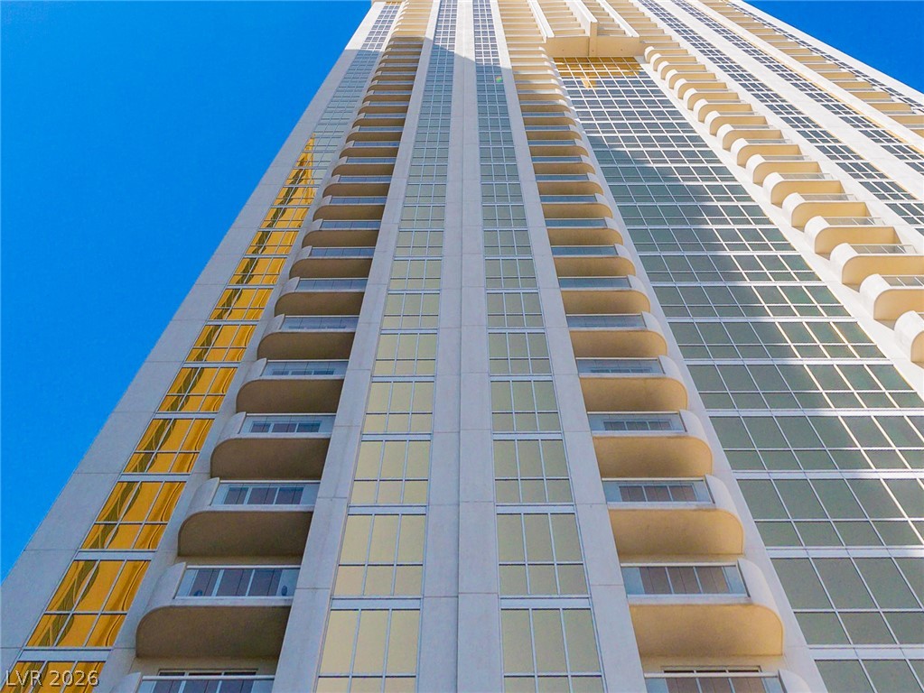 135 East Harmon Avenue 2104 — photo