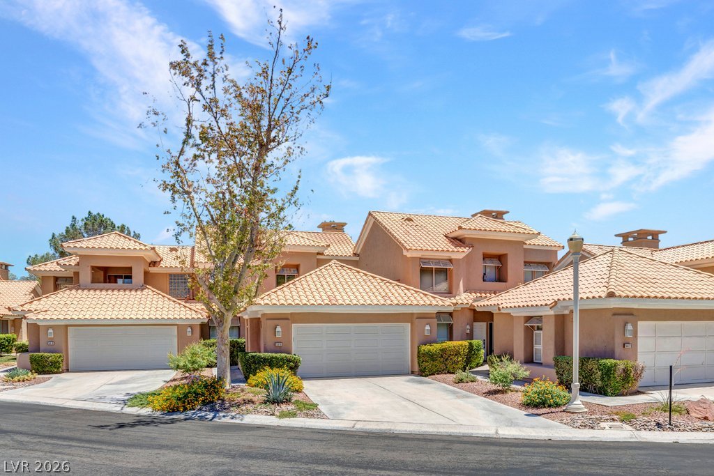 5016 Mount Pleasant Lane — photo