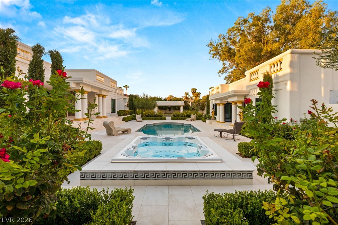 5950 Winding Canyon Drive — photo