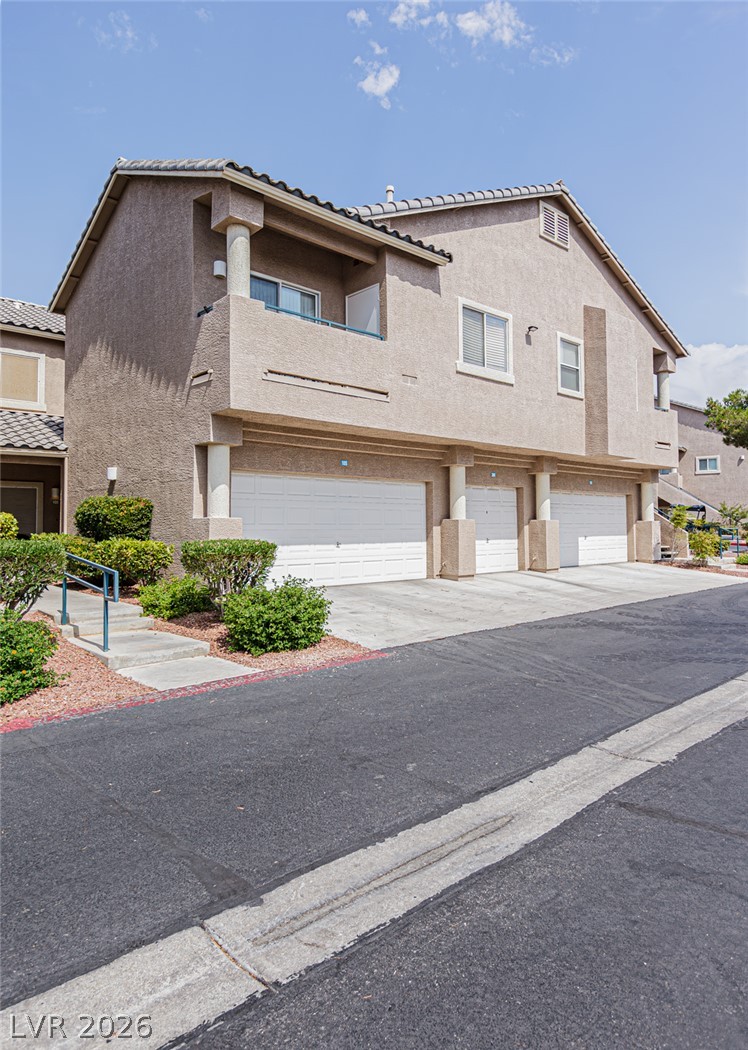2101 Quartz Cliff Street 105 — photo