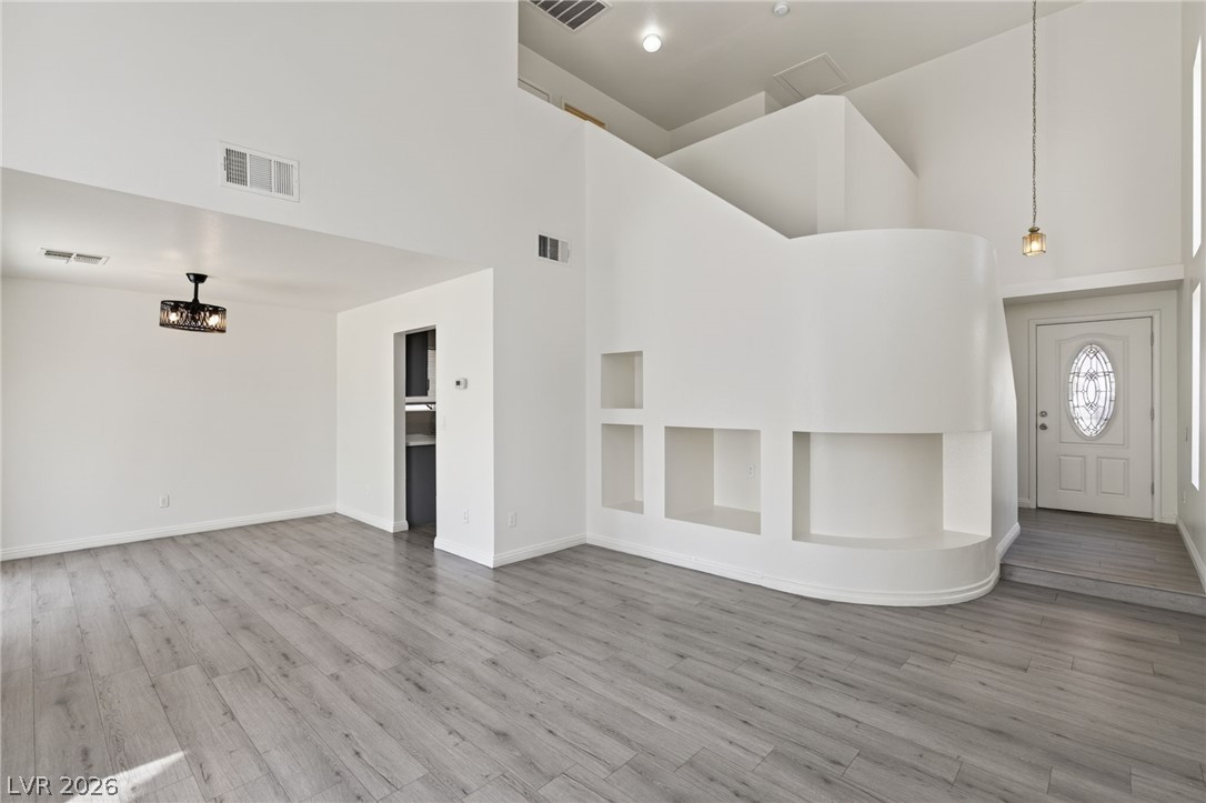 4215 Dobson Drive — photo