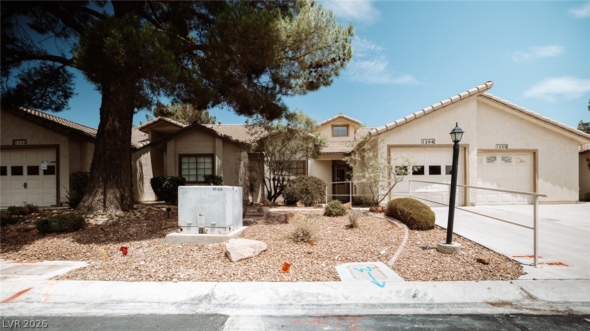 5204 Las Cruces Drive — photo