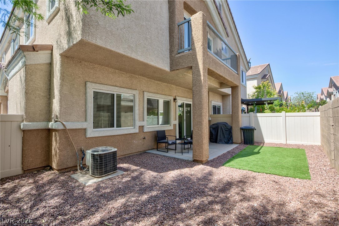 8780 Horizon Wind Avenue 102 — photo