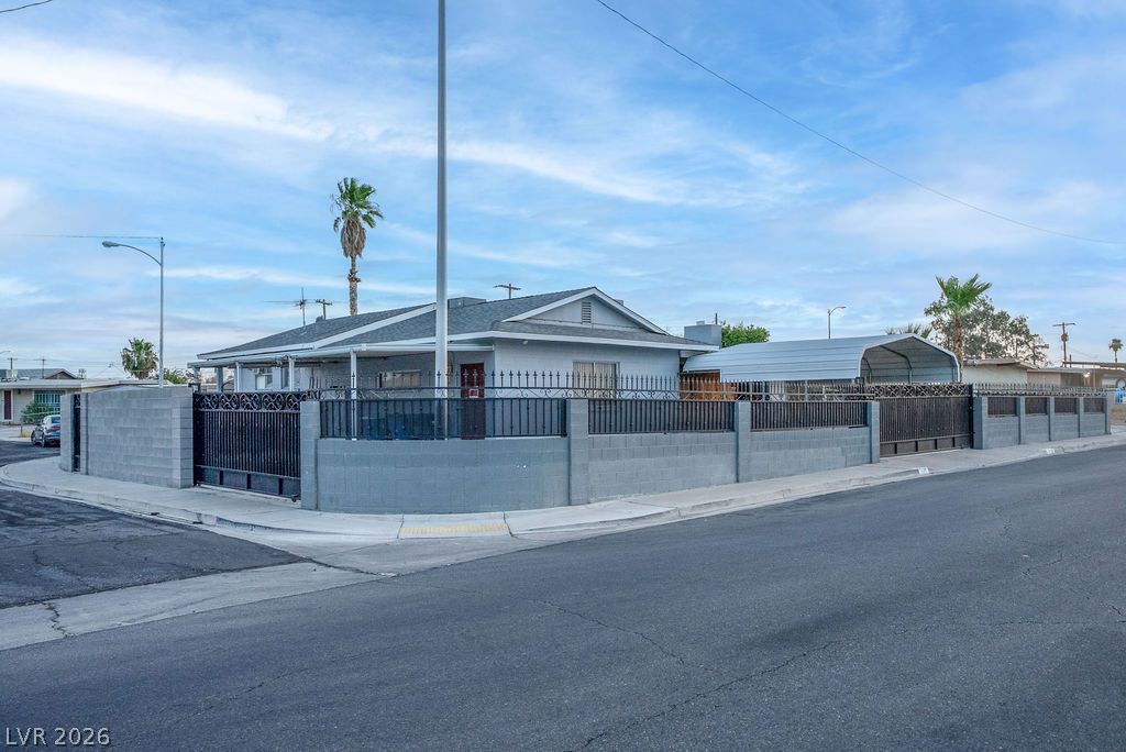 5185 Sun Valley Drive — photo