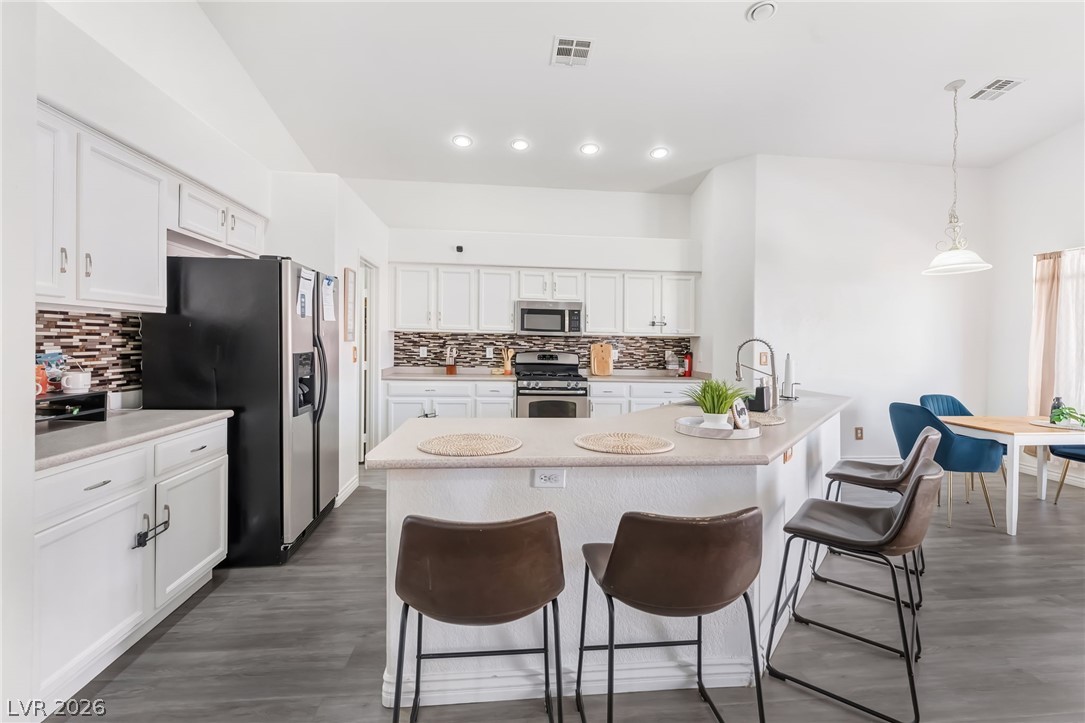 4537 Colonial Canyon Street — photo