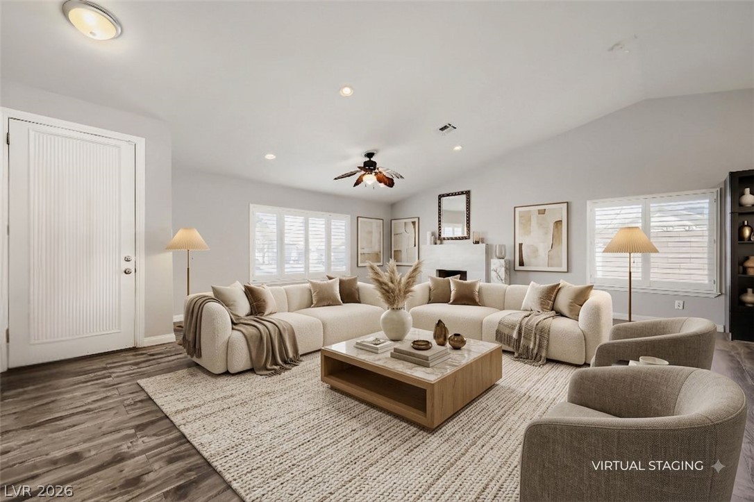 204 Tamarack Drive — photo