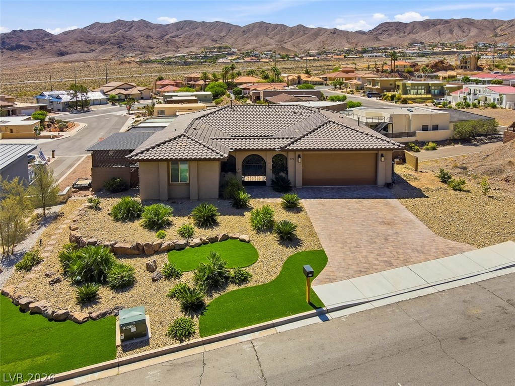 975 Keys Drive — photo
