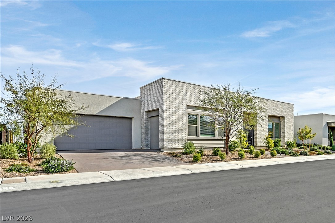 472 Sand Dune Arch Street — photo