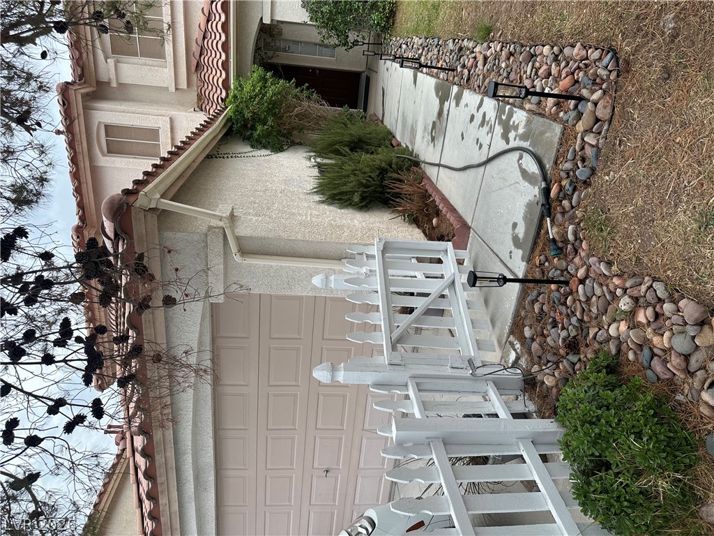 10126 Pennyroyal Street — photo