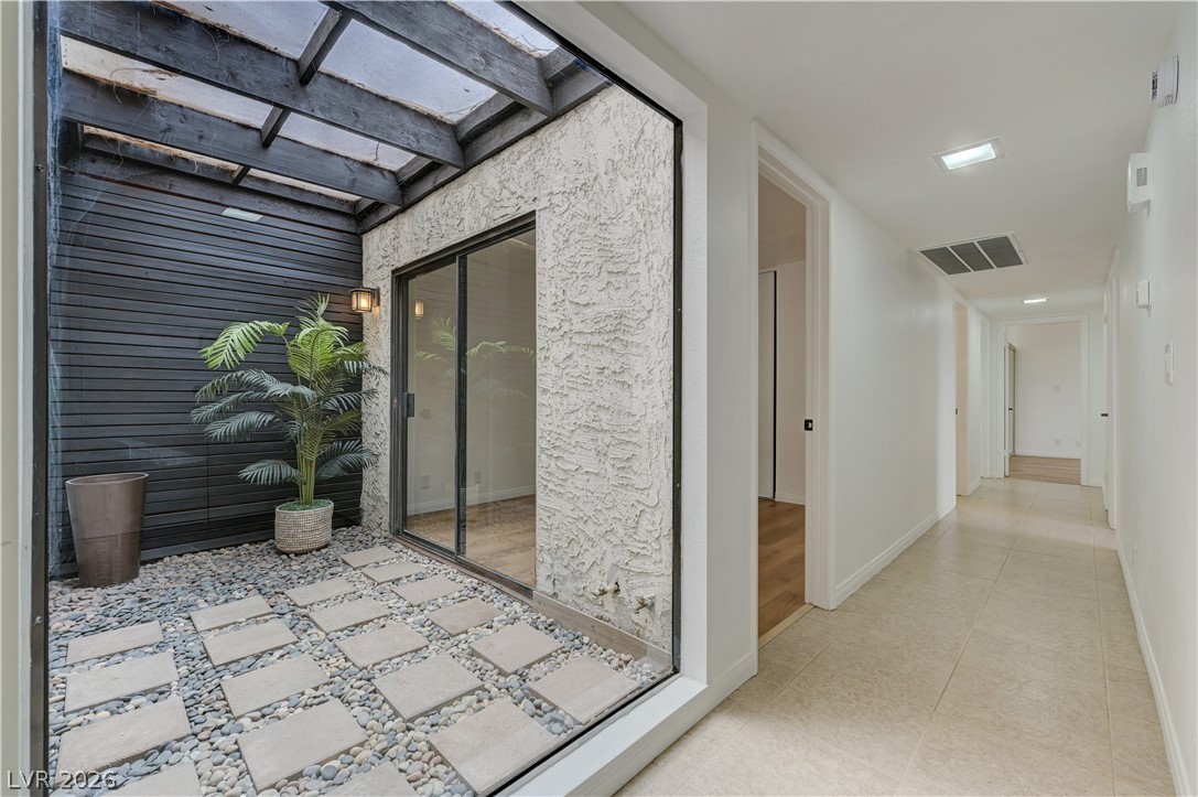 2695 San Lago Court — photo