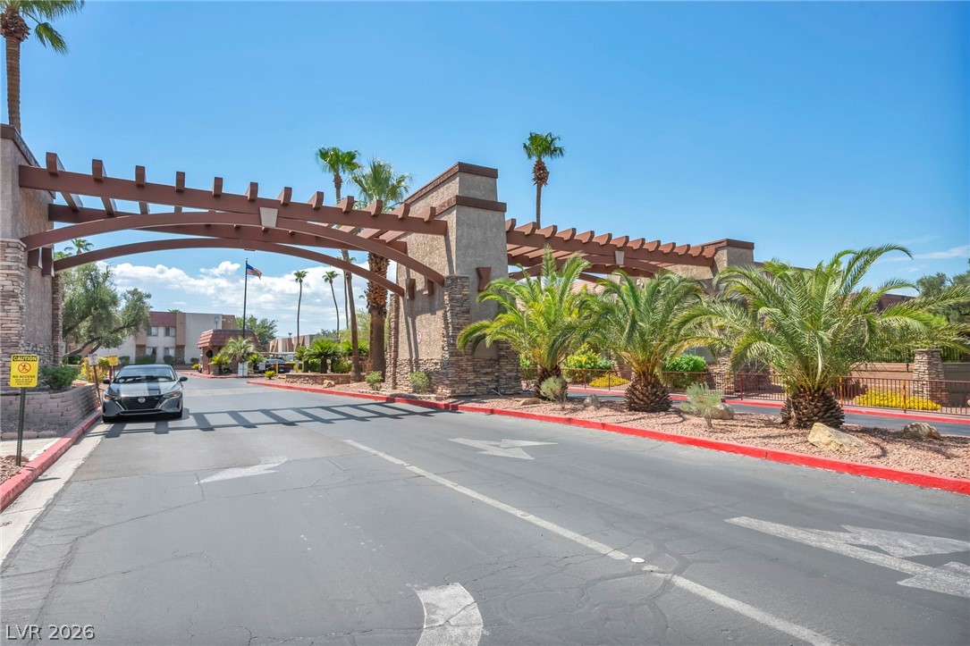 5140 Indian River Drive 306 — photo