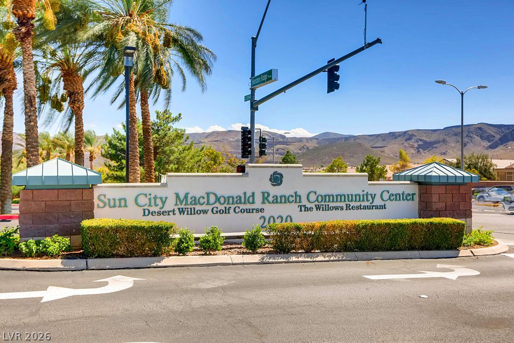 2103 High Mesa Drive — photo