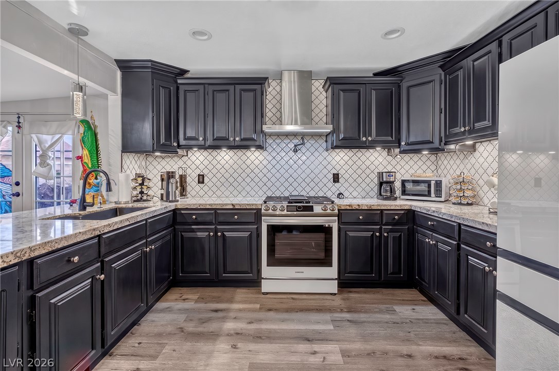 321 Agora Way — photo