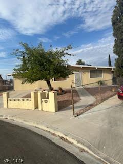 501 Lass Circle — photo