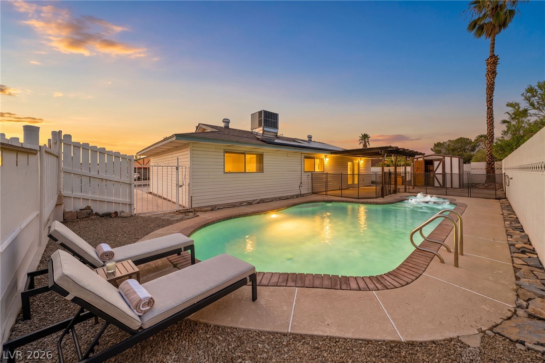 7313 Gray Street — photo