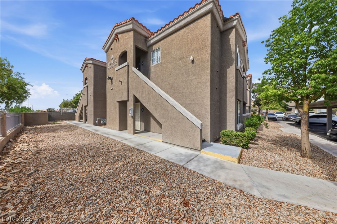 5525 West Flamingo Road 1023 — photo