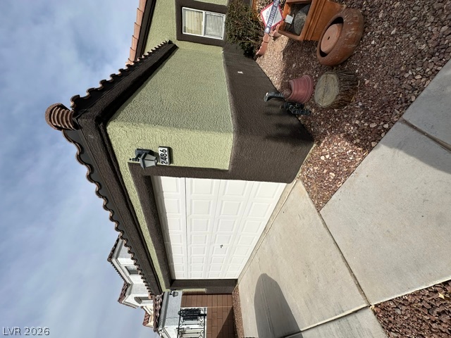 2486 Fresnal Canyon Avenue — photo