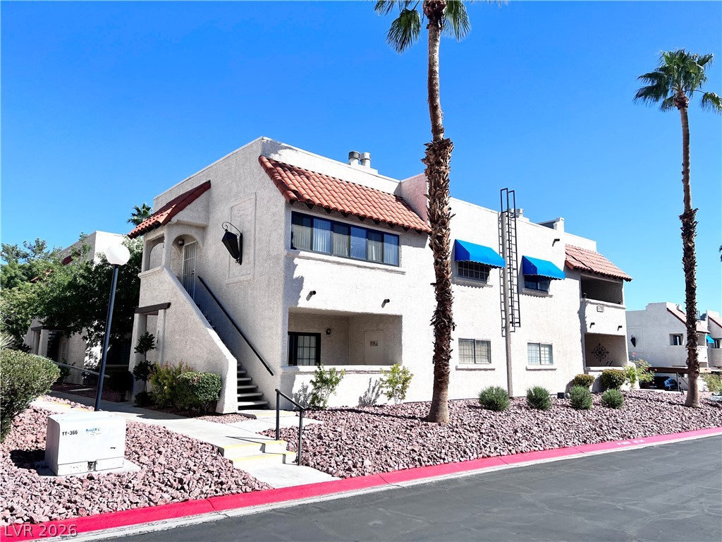 101 Luna Way 118 — photo