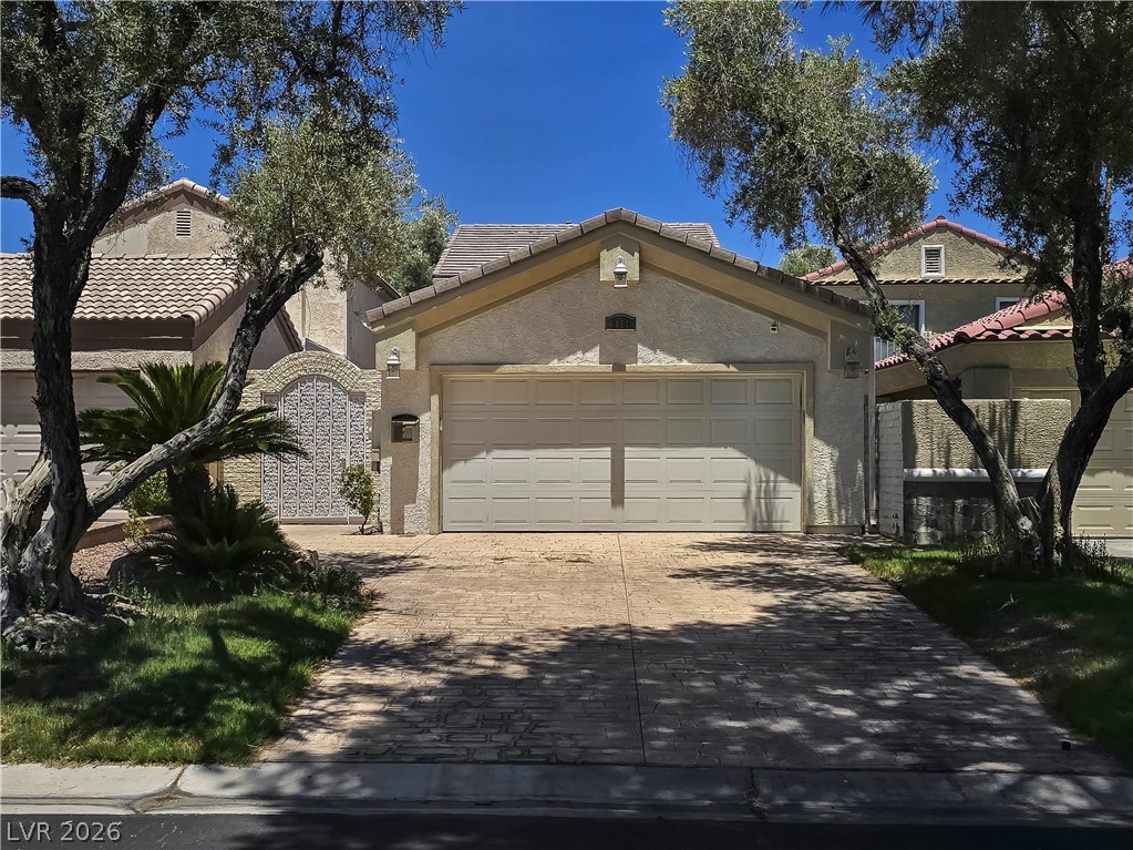 3181 Bel Air Drive — photo