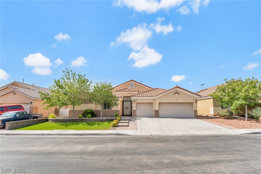 109 Whitetail Archery Avenue — photo