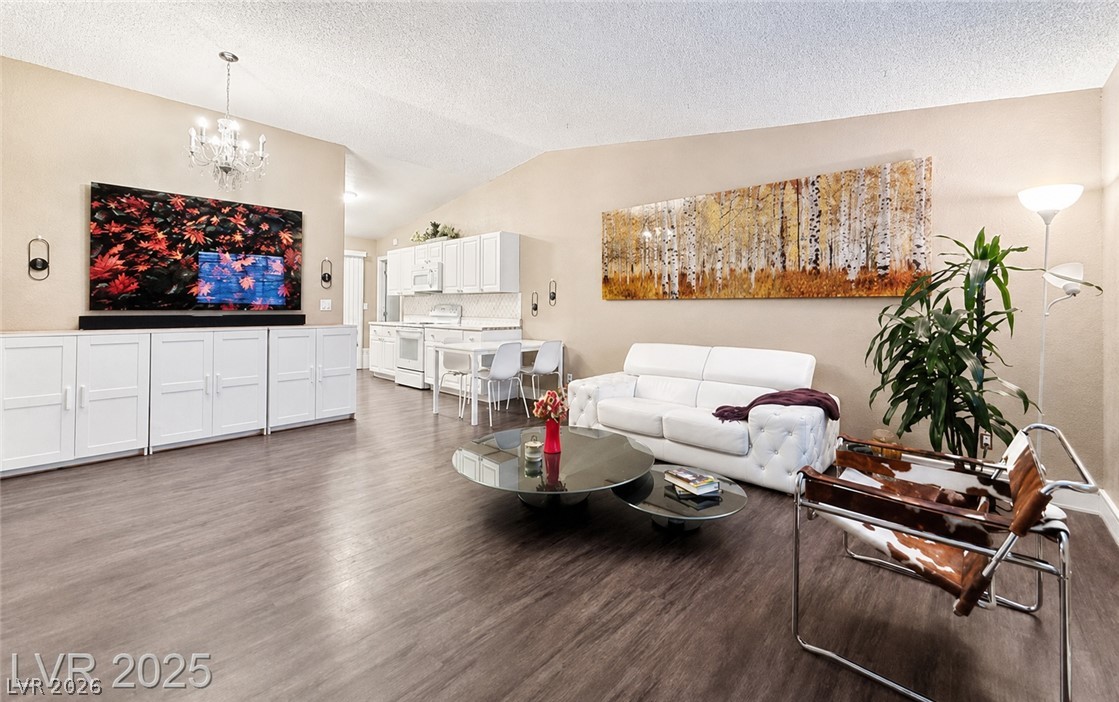 1608 Joshua Tree Court — photo