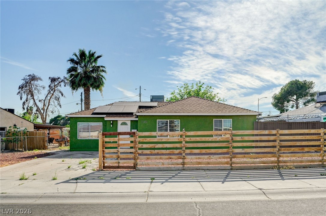1720 East Carson Avenue — photo