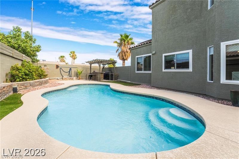 6112 Browning Way — photo