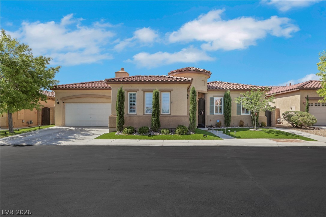 7135 Comanche Canyon Avenue — photo