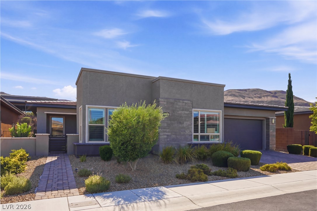 6783 Regency Valley Street — photo