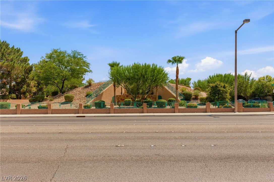 6131 Grand Teton Drive — photo