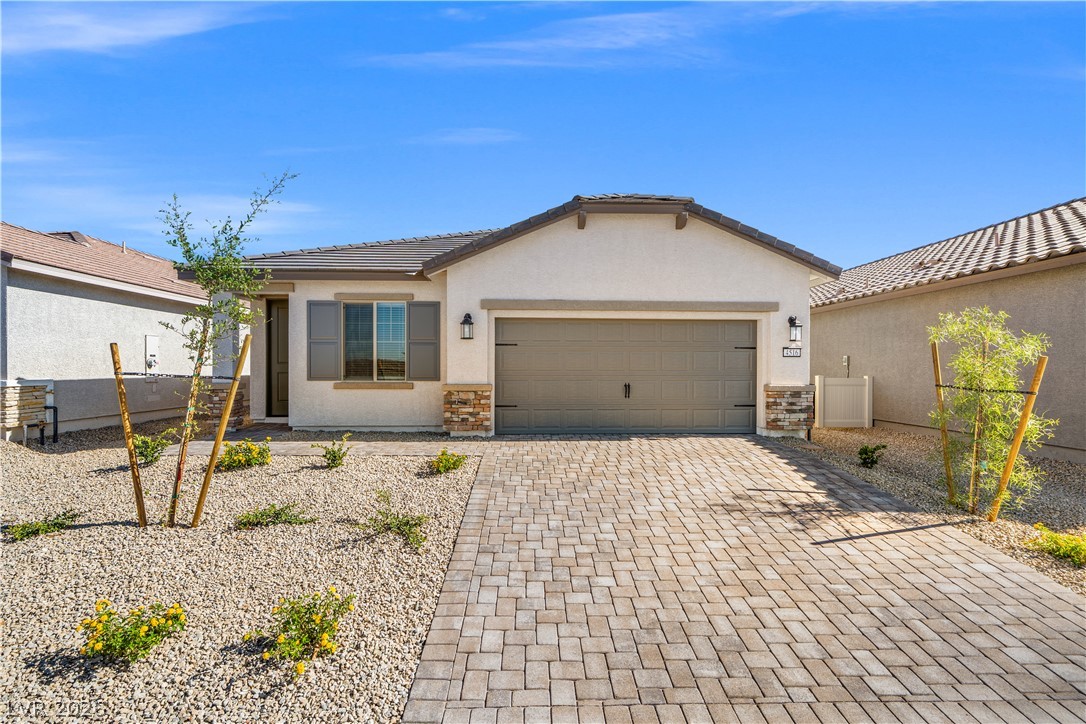 3236 Basin Desert Street — photo