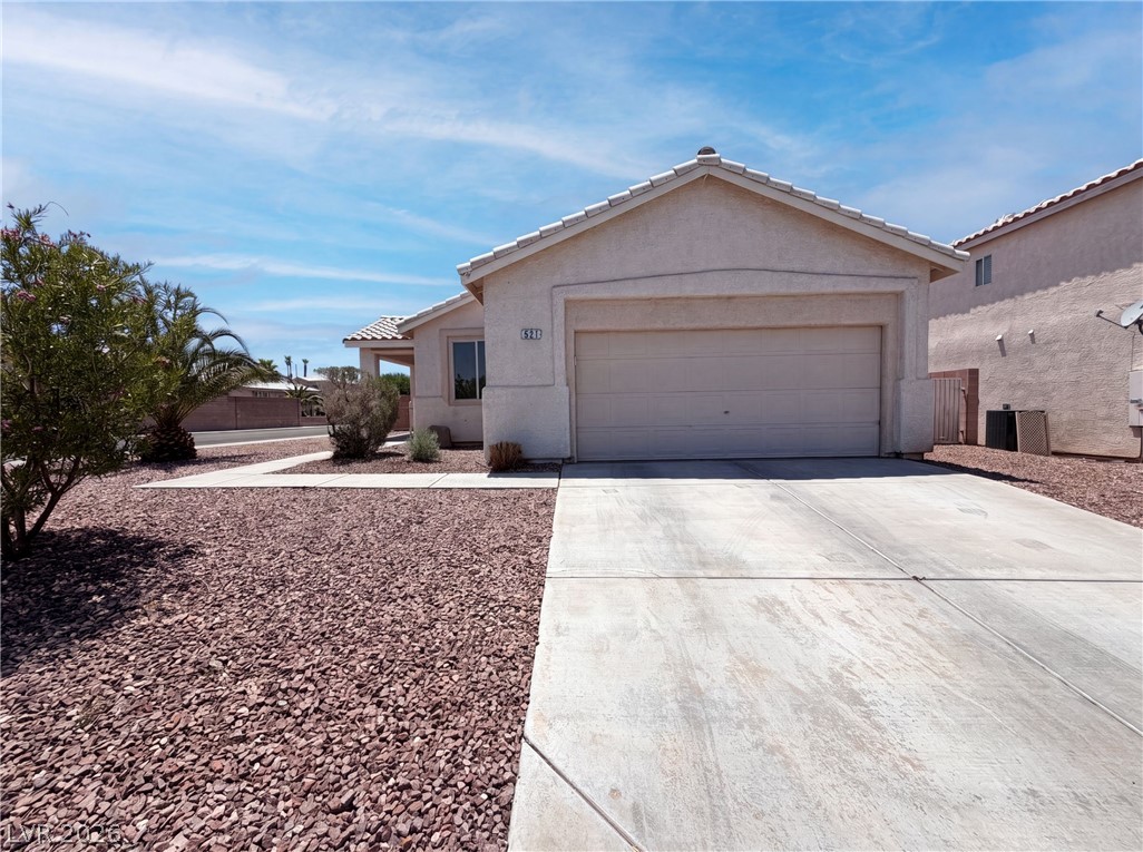 521 Quail Bird Place — photo