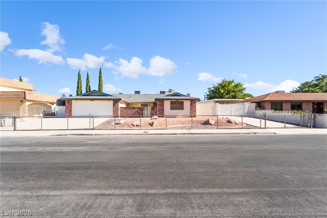 794 Fairway Drive — photo