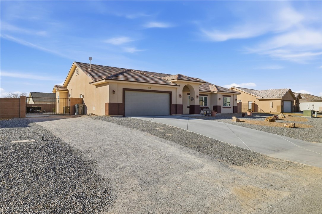 4800 Honey Locust Drive — photo