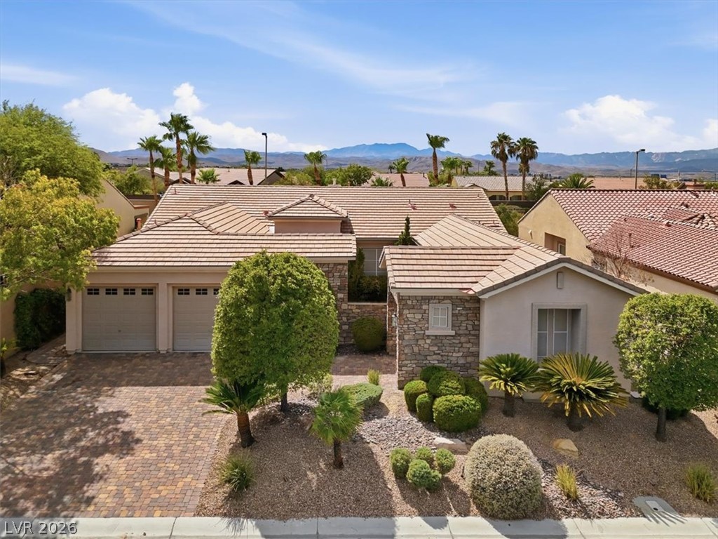 2391 Antrim Irish Drive — photo