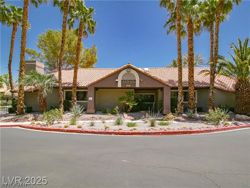 5042 South Rainbow Boulevard 103 — photo