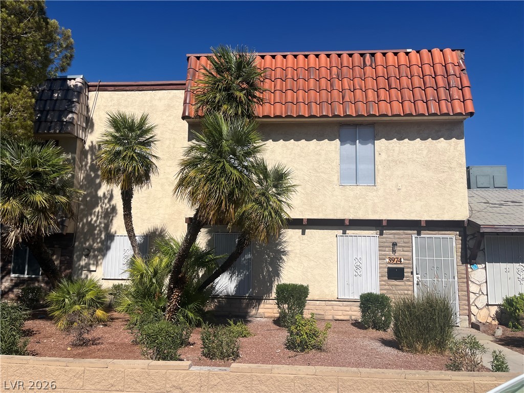 3974 Palos Verdes Street — photo