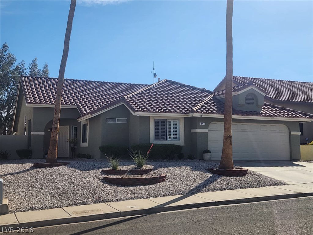 846 Holly Lake Way — photo