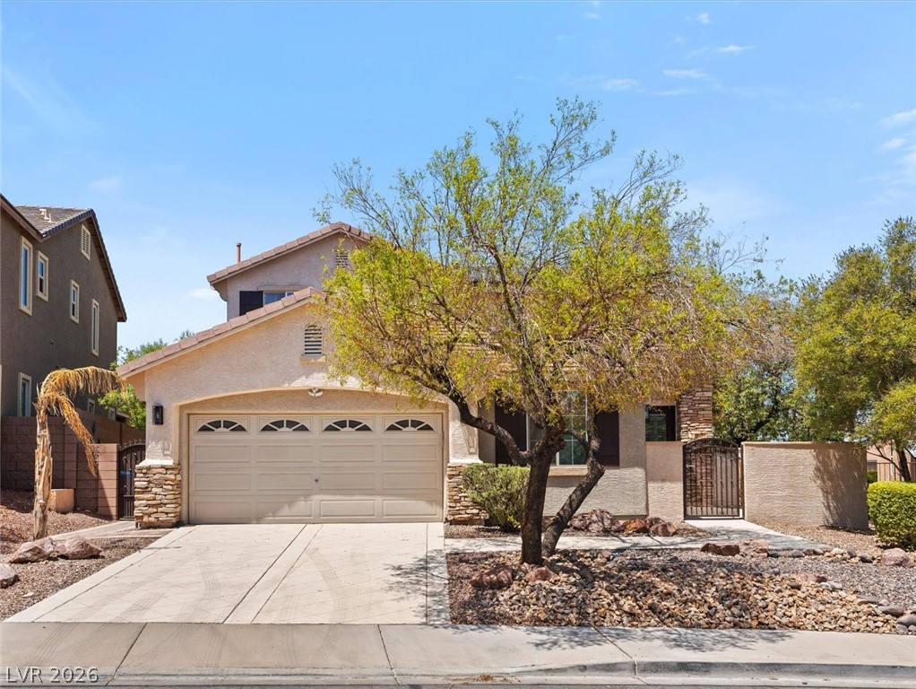 215 Sunset Shower Drive — photo