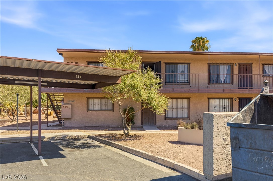 615 South Royal Crest Circle 13 — photo