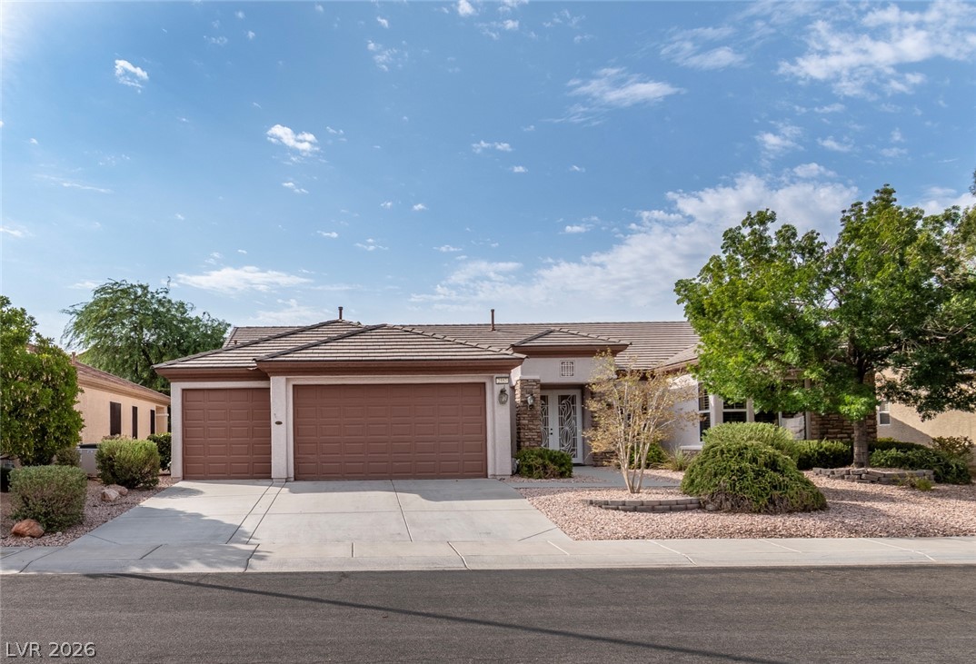 2557 Forest City Drive — photo