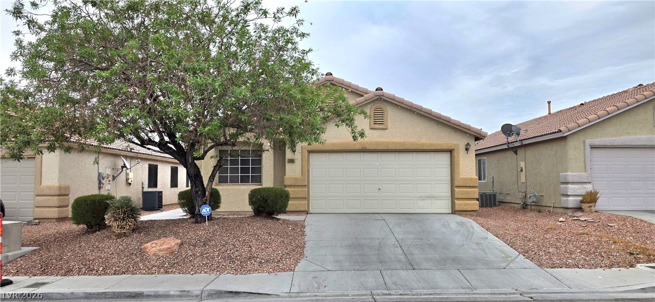 3806 Singing Lark Court — photo