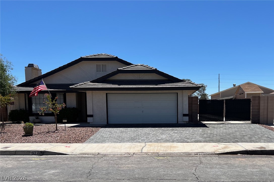 627 Del Prado Drive — photo