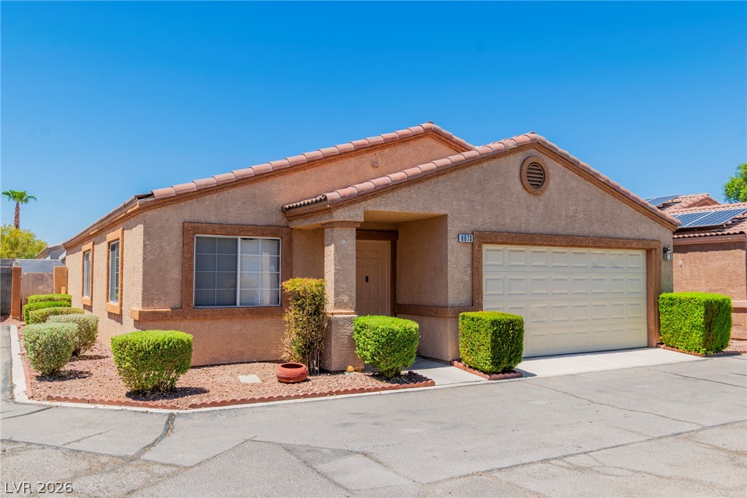 6673 Diamond Care Drive — photo