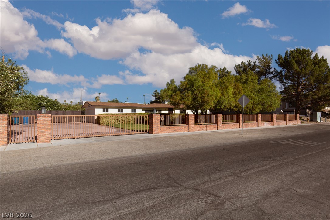 1110 Cahlan Drive — photo