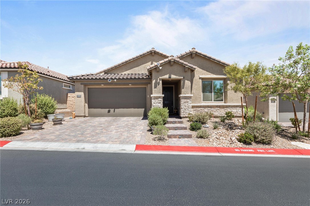 10934 Delparke Valley Avenue — photo