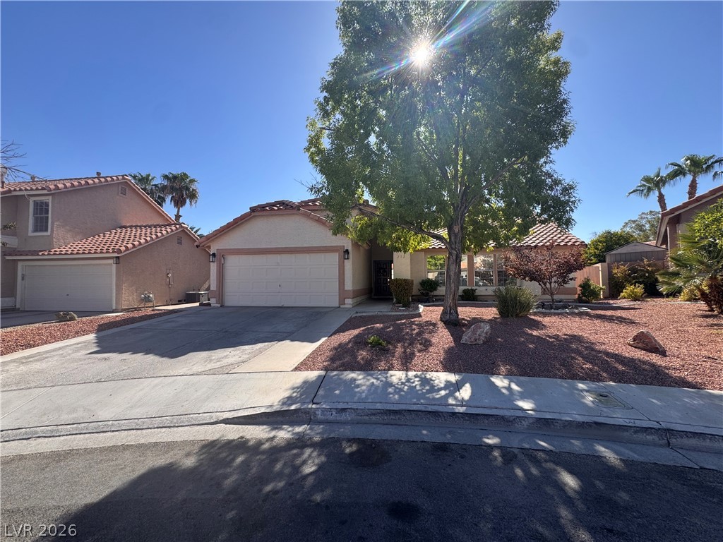 212 Pocahontas Court — photo