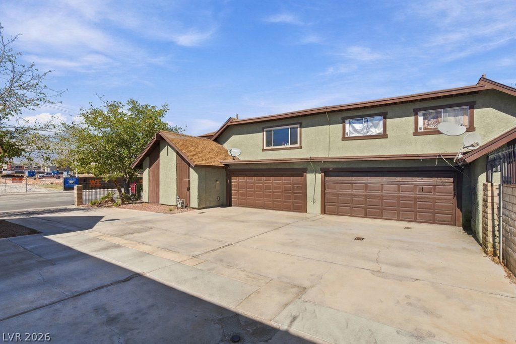 3178 Cameron Street — photo